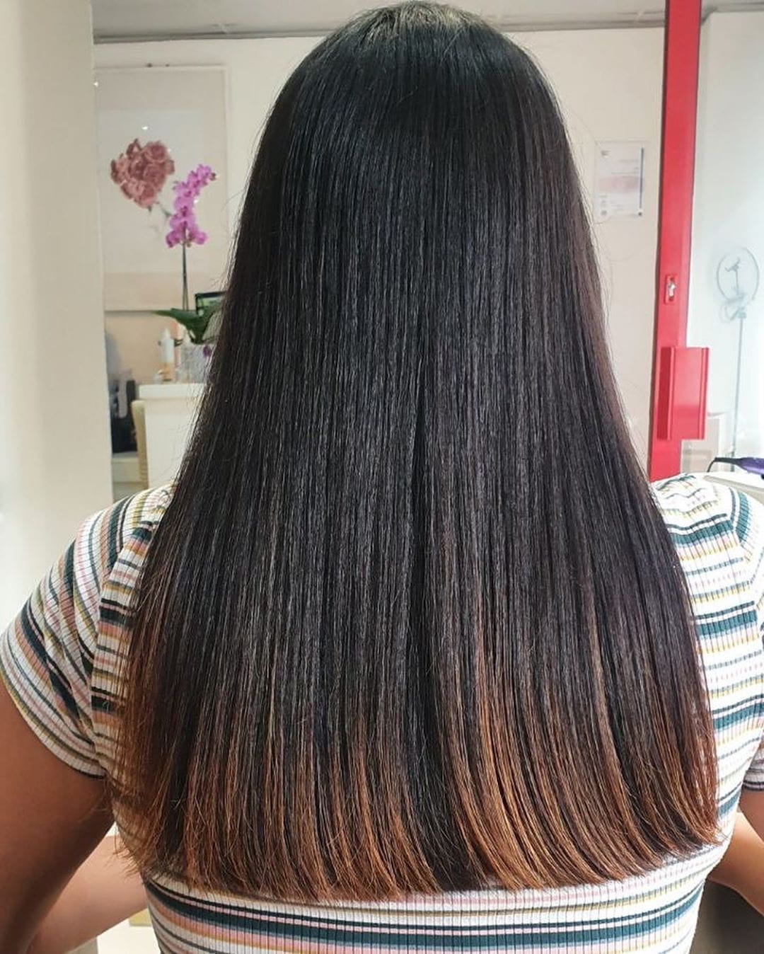 Dark hair with light tips
